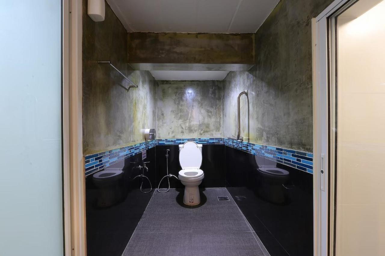 Baankhon Private Room In Thai House Check In By Yourself Code Inbox Adult Only Μπανγκόκ Εξωτερικό φωτογραφία