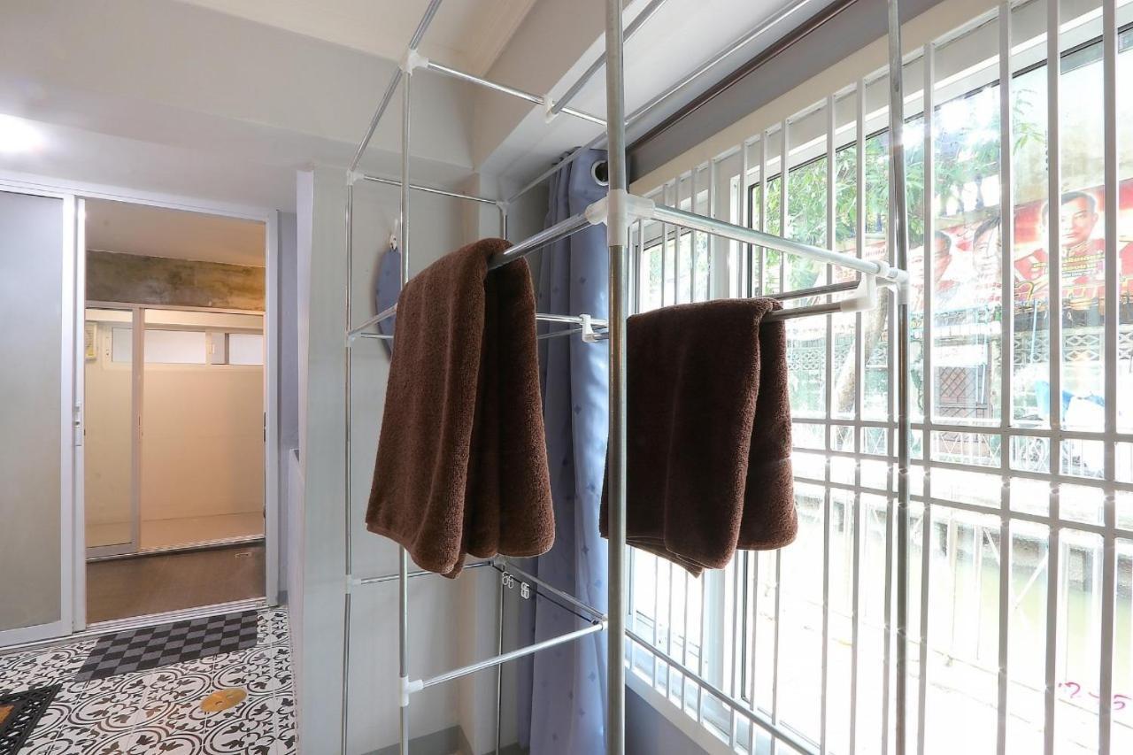 Baankhon Private Room In Thai House Check In By Yourself Code Inbox Adult Only Μπανγκόκ Εξωτερικό φωτογραφία